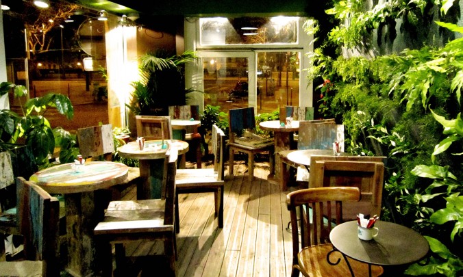 Top Coffee Shops in Paris a Caféothèque