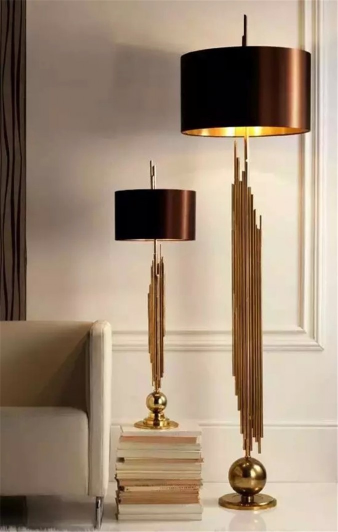 Brighten up your home with gold accents table lamp