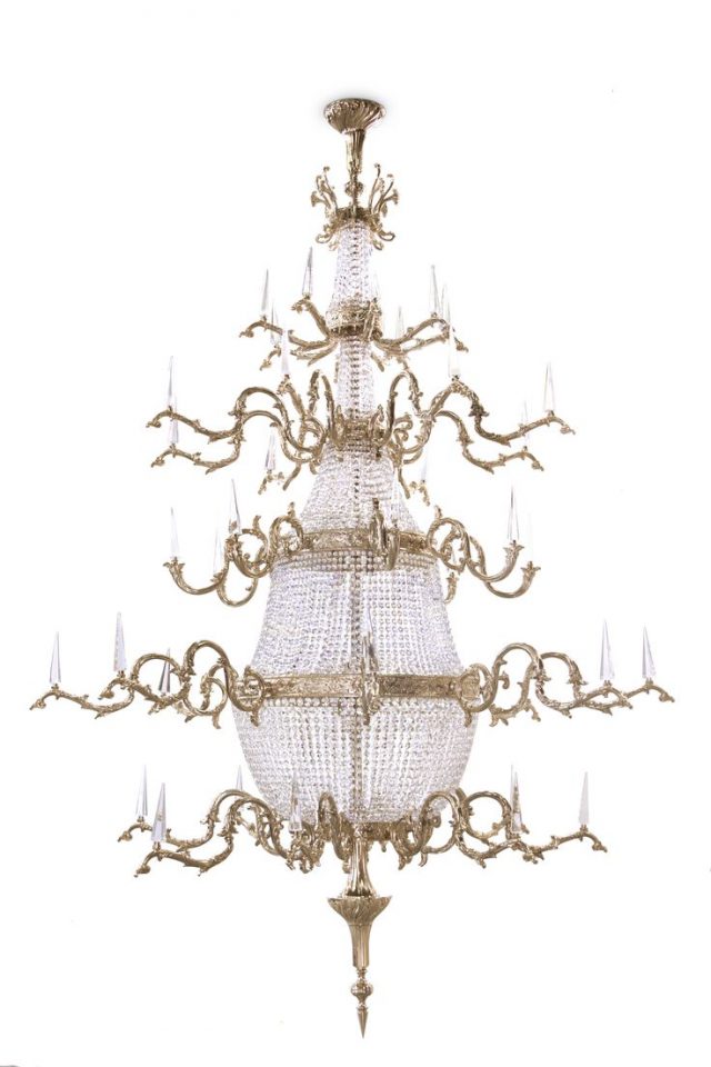 5 Gold chandeliers with crystals to light up your world