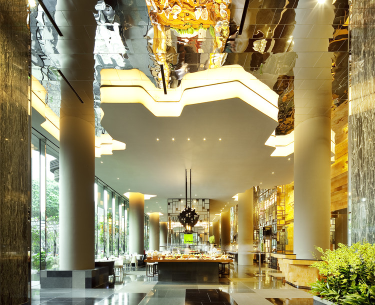 Luxury Hotel Park Royal Singapore 6