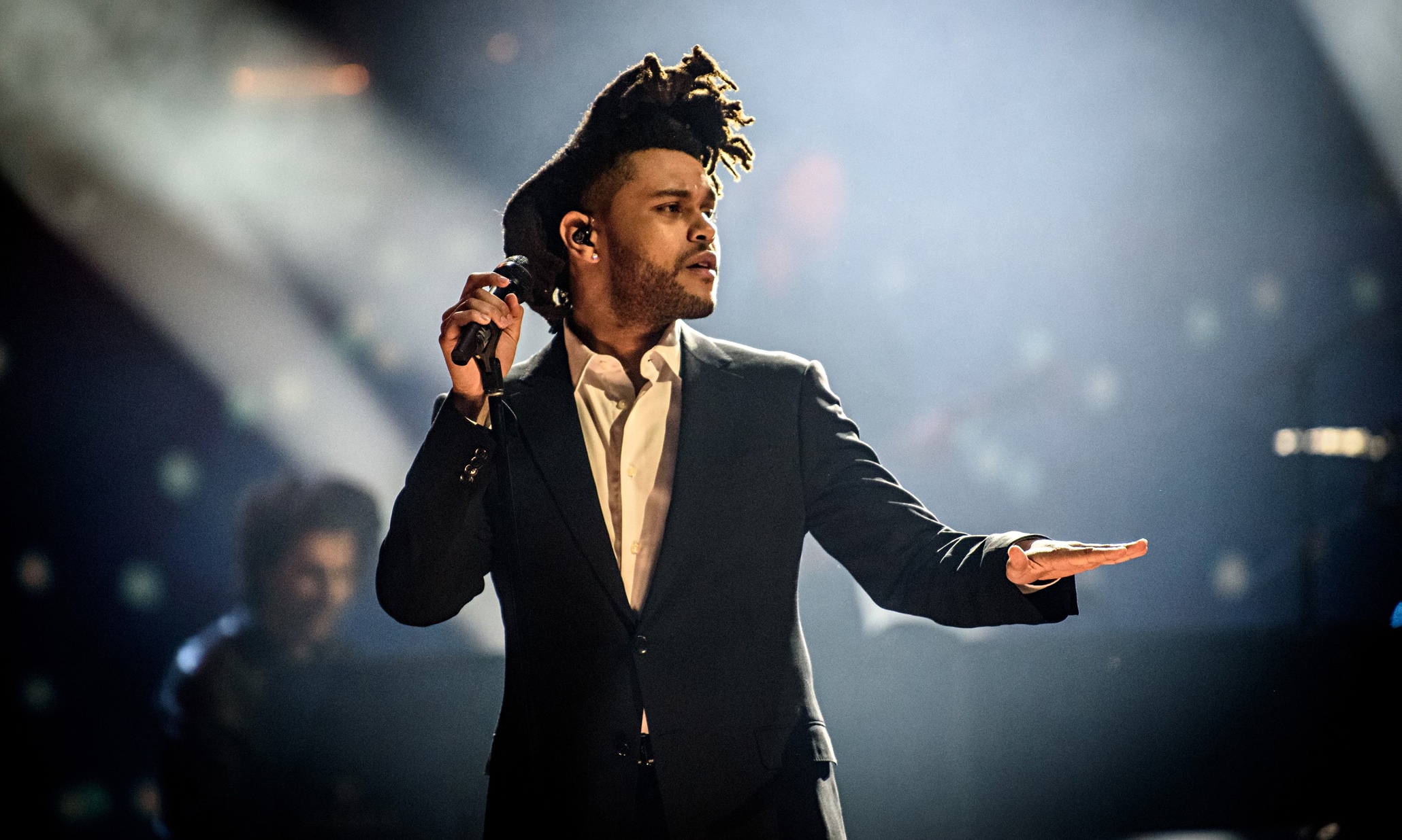 Celebrity Homes: The Weeknd Buys a $20 Million Hidden Hills Estate