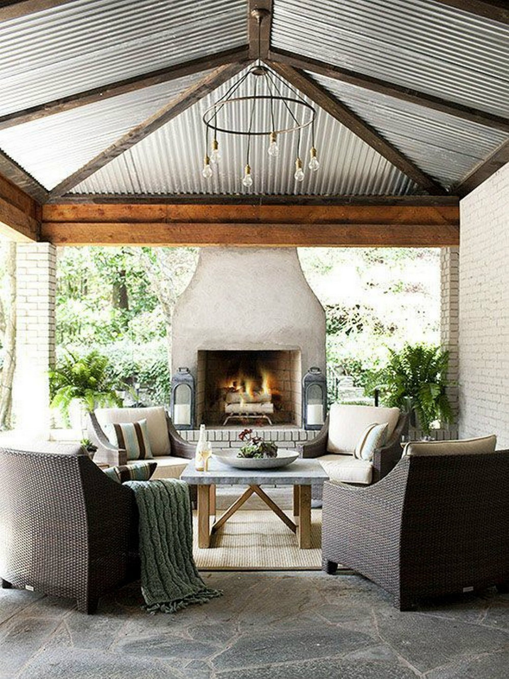 How To Create The Perfect Fall Outdoor Area 02