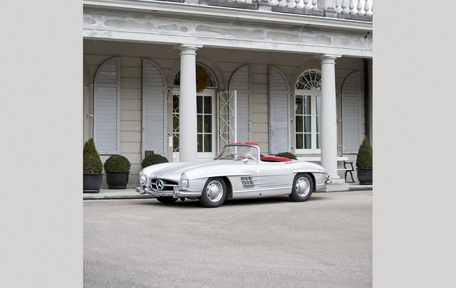 Mercedes Benz 300SL Auctioned For Over a Million in Bonhams Auction