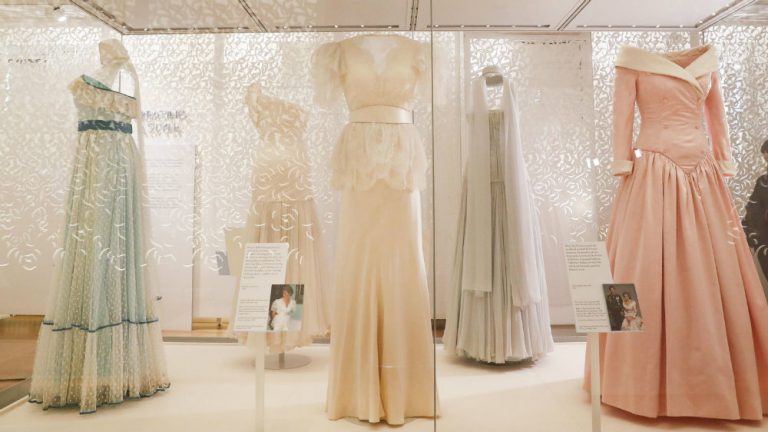 5 Fashion Exhibits Worth Visiting