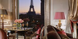 Astonishing Paris Luxury Hotels You Must Stay in Once