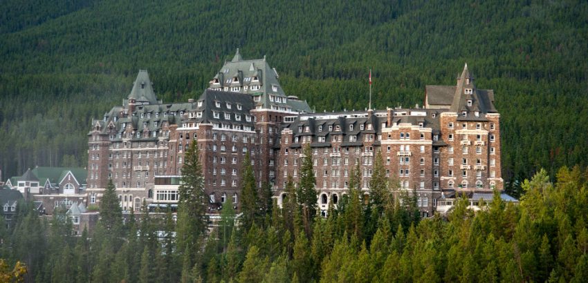Haunted Hotels For A Spooky Halloween Escape