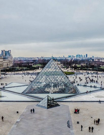 10 Places You Must Visit in Paris 01