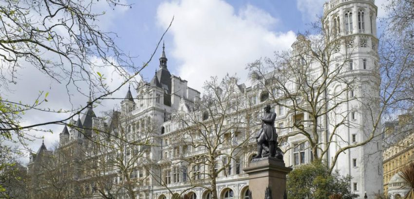 5 Luxury Hotels in London Full of History 01