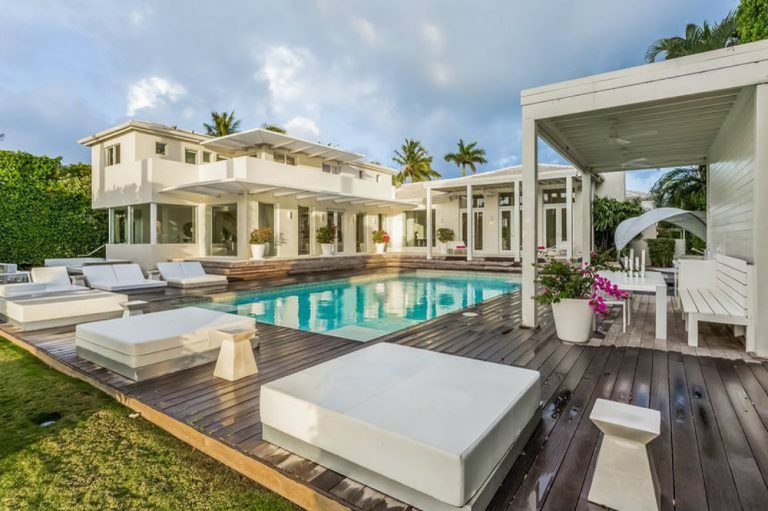 Celebrity Homes: Shakira's Home in Miami Beach