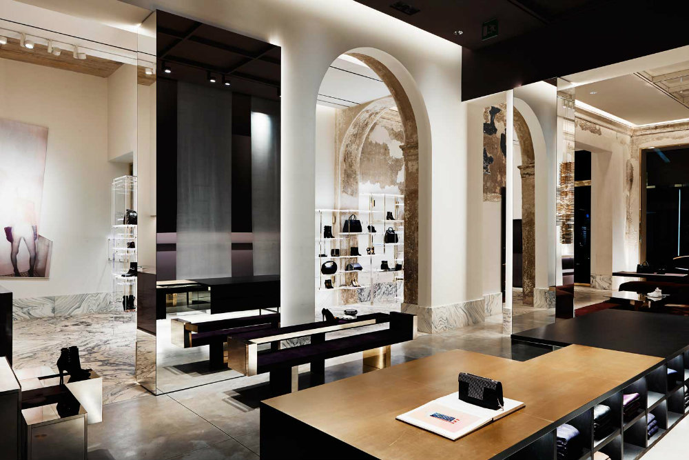 Guide To Luxury Stores In Milan 04