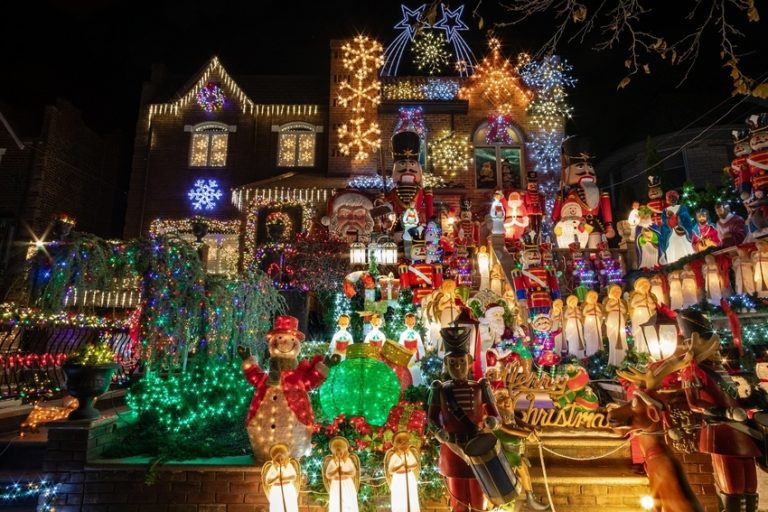 Top 7 Christmas spots in NYC - Magical Christmas spots