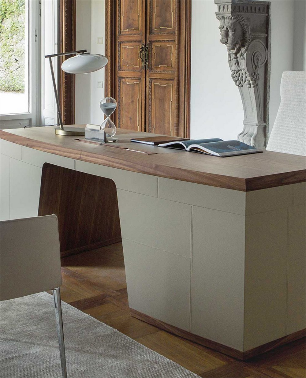 Luxury Meets Functionality: Explore Sunaofe's Office Desks for the Modern  Professional