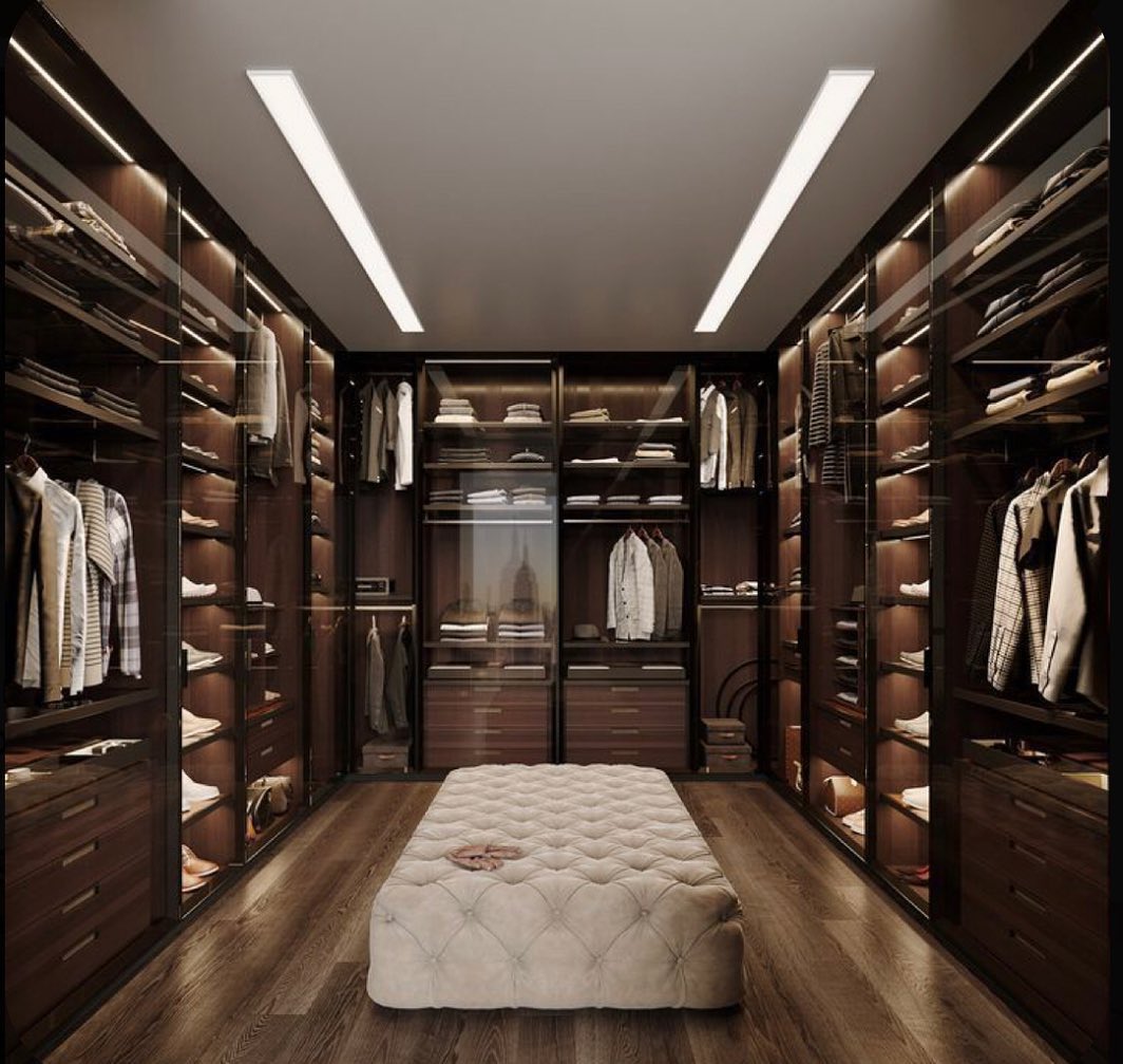 Design Your Luxury Walk-In Closet
