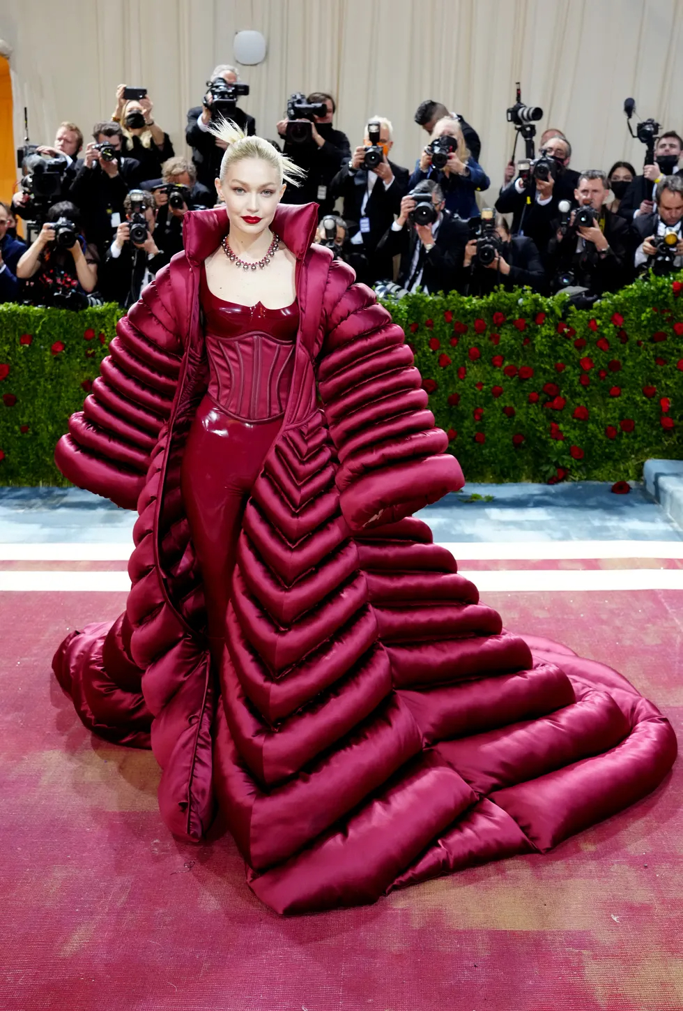 The Top 10 Outstanding Looks That Starred In The Met Gala 2022