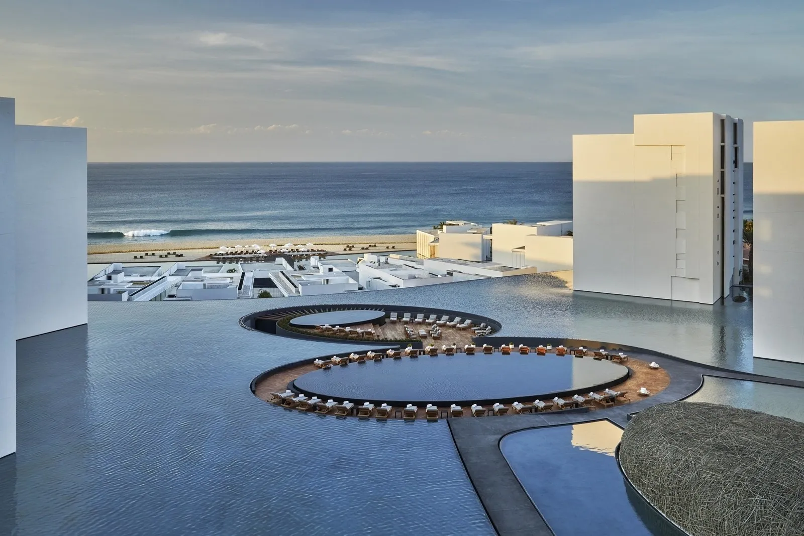 Top 9 Pools That Merge Nature And Design For The Ultimate Experience